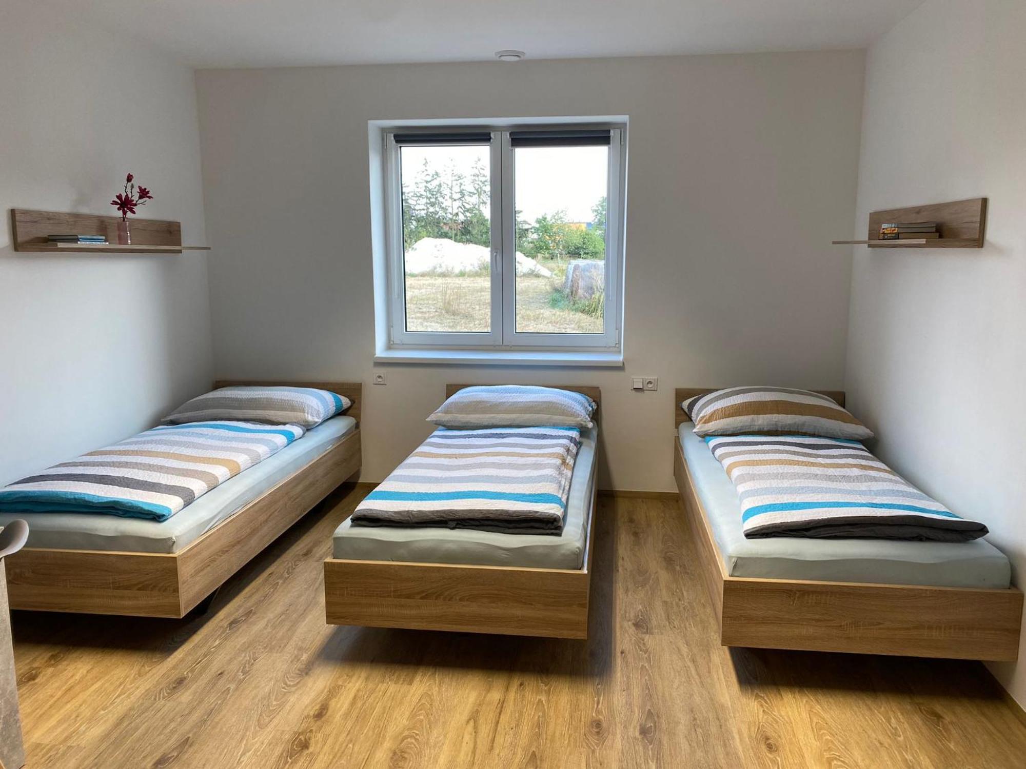 Jk Apartment *